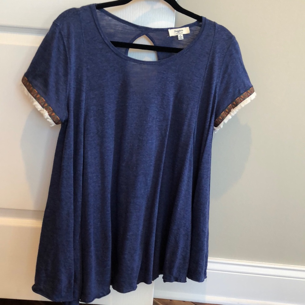 Cute top!